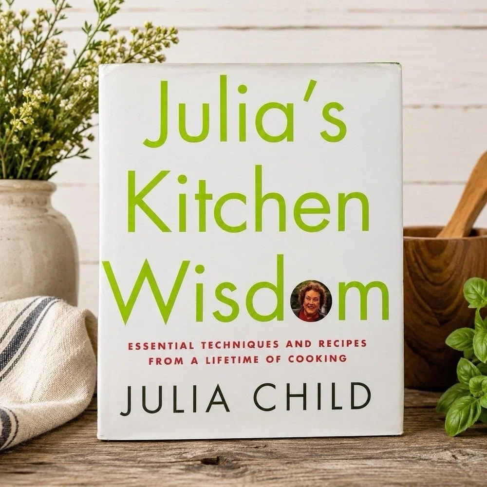 Julia's Kitchen Wisdom HC/DJ Julia Child 2000 Alfred A Knopf Cookbook Recipes